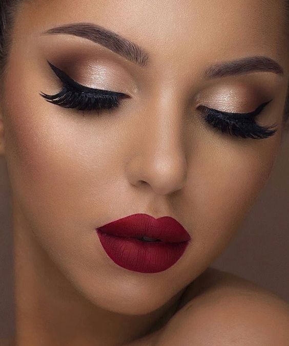 Formation En Maquillage Professionnel 60 Heures