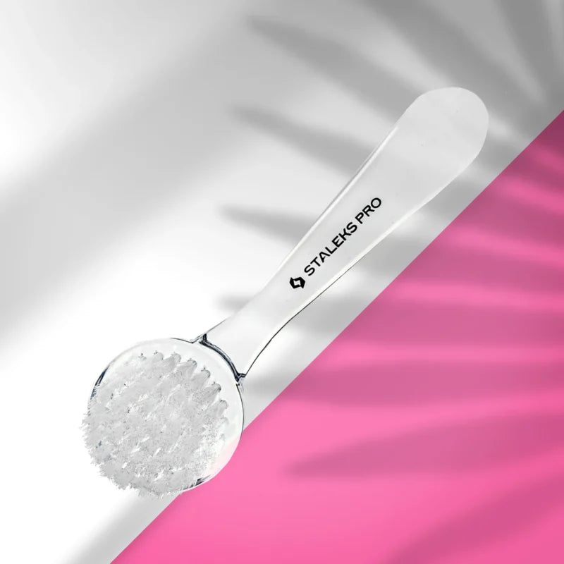 Staleks Expert Manicure Brush for Dust Removal (with cover) 01 