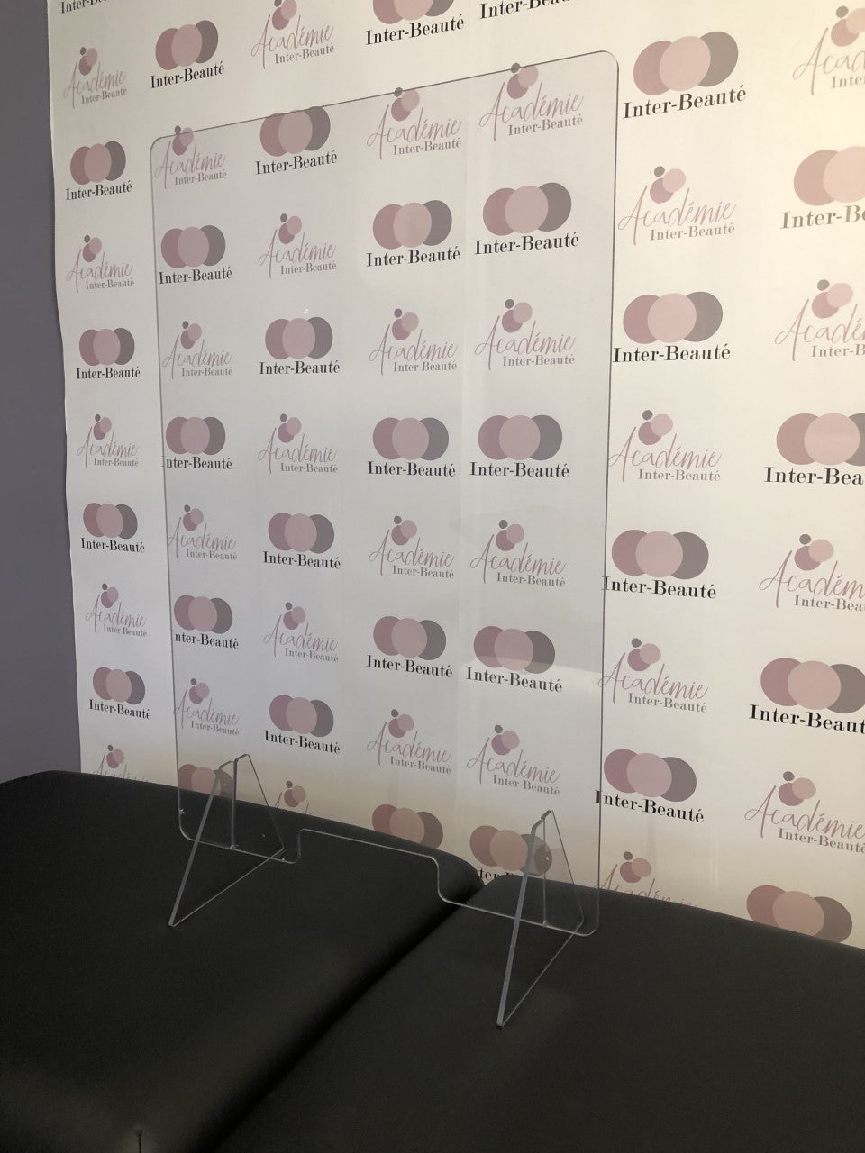 Panneau de protection en Plexiglass 23,5'' X 36''